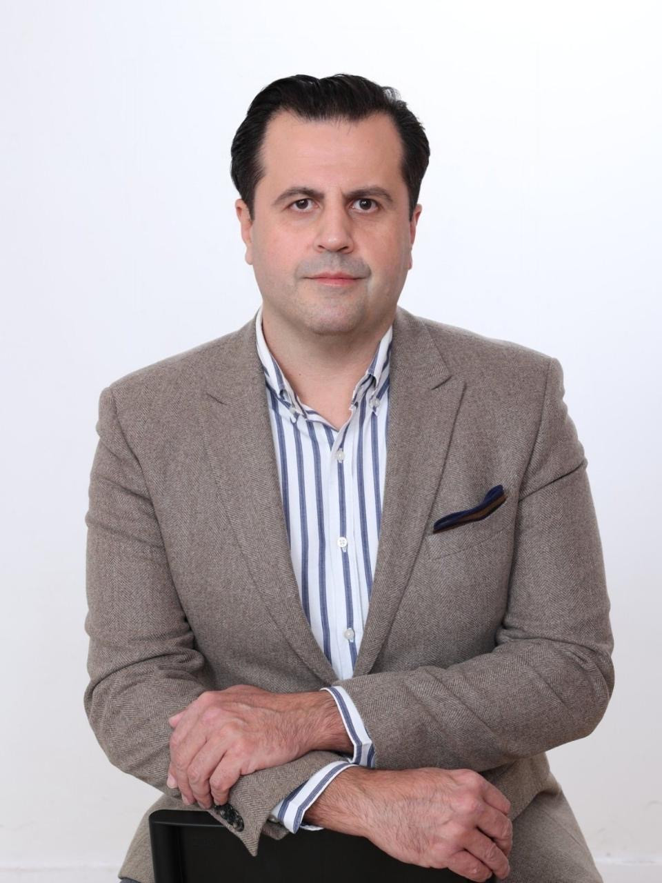 MD. Γεώργιος Κανατσάρης